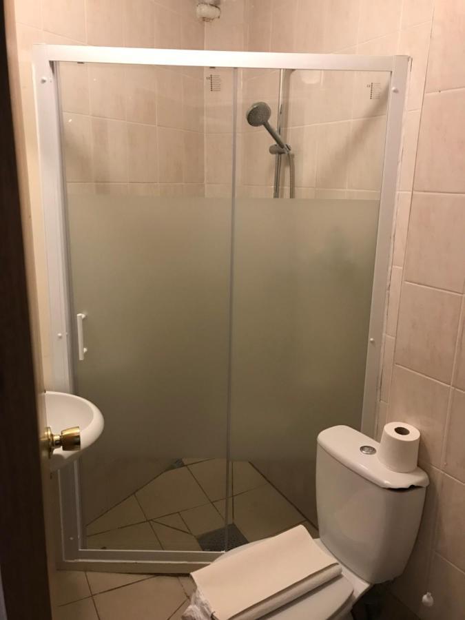 Lovely Budget Double Ensuite In Bricklane Casa de hóspedes Londres